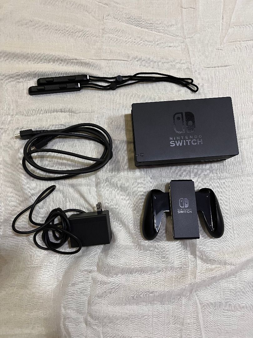 Nintendo Switch (complete with box and accessories), Video Gaming ...