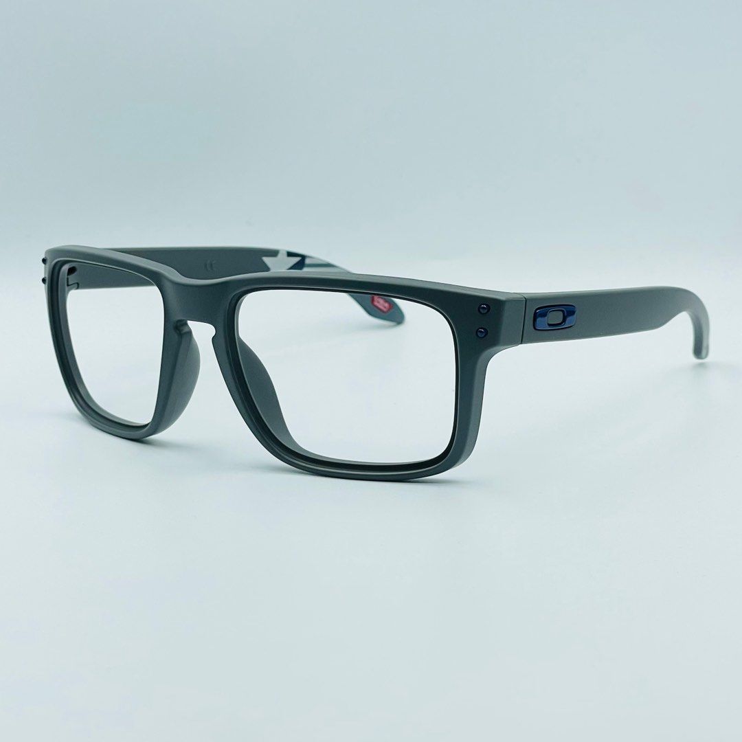 Oakley holbrook sales grey frame