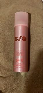 One size waterproof setting spray