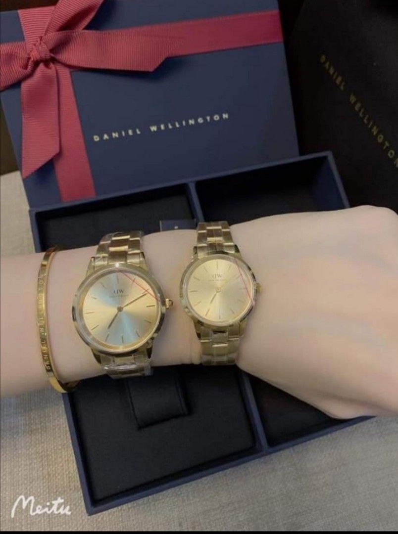 Original Daniel Wellington Iconic Link Unitone price per watch bangle set