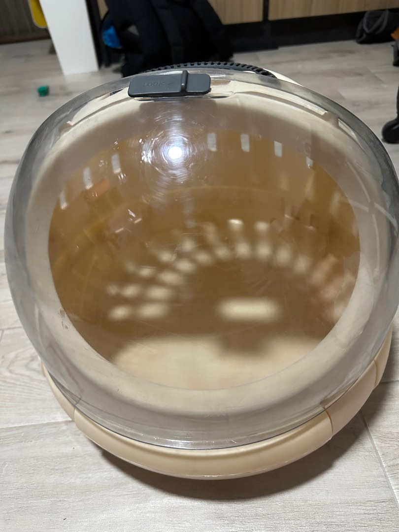 Pet Carrier/ Chinchilla acrylic dustbath/ Chinchilla Cage Aircon, Pet