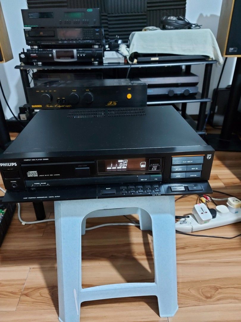 Philips cd960 cd player (used), Audio, Other Audio Equipment on Carousell