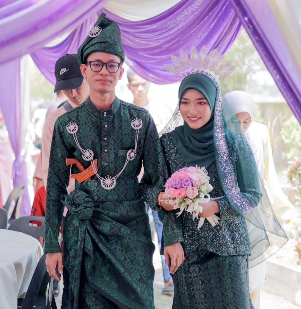 Sewa Baju Pengantin Songket | Sewa Baju Kebaya Pengantin | Kebaya