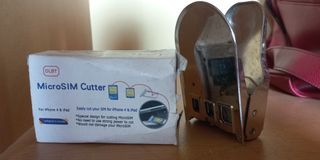 Sim card cutter