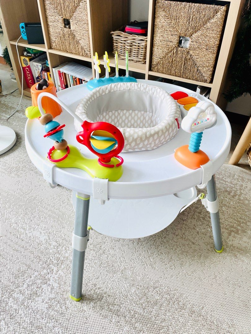 SkipHop Baby Activity Centre ( Explore & More Baby’s View 3Stage
