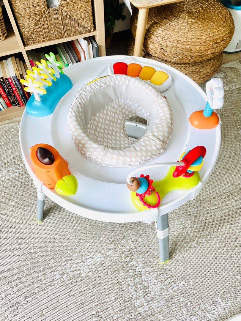 SkipHop Baby Activity Centre ( Explore & More Baby’s View 3Stage Activity Center), Babies