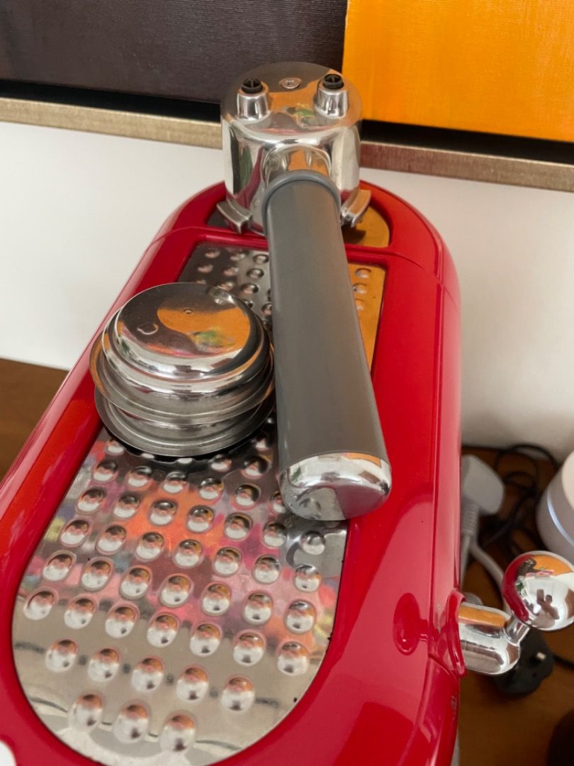 Smeg coffee machine and knock box, TV & Home Appliances, Kitchen