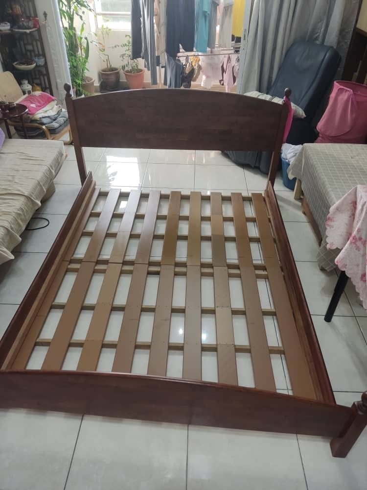Solid rubber wood Queen size bed frame free single bed frame, Furniture