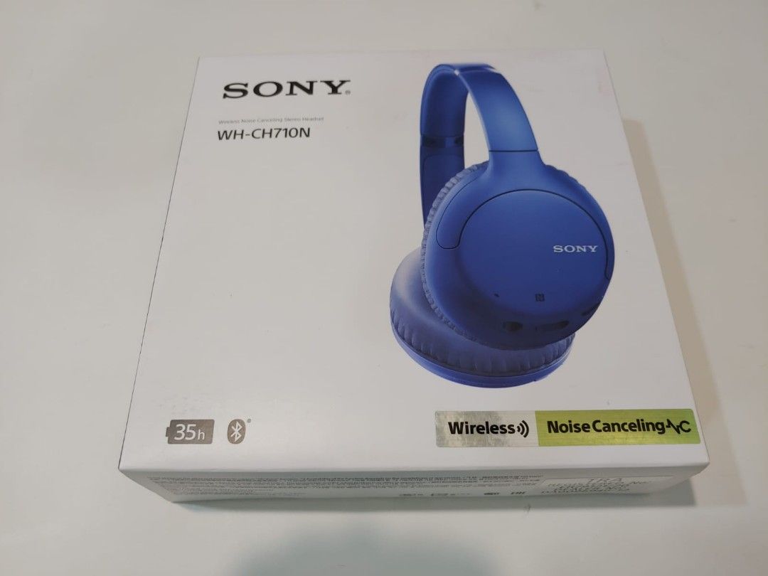 Sony headphone, Audio, Headphones & Headsets on Carousell