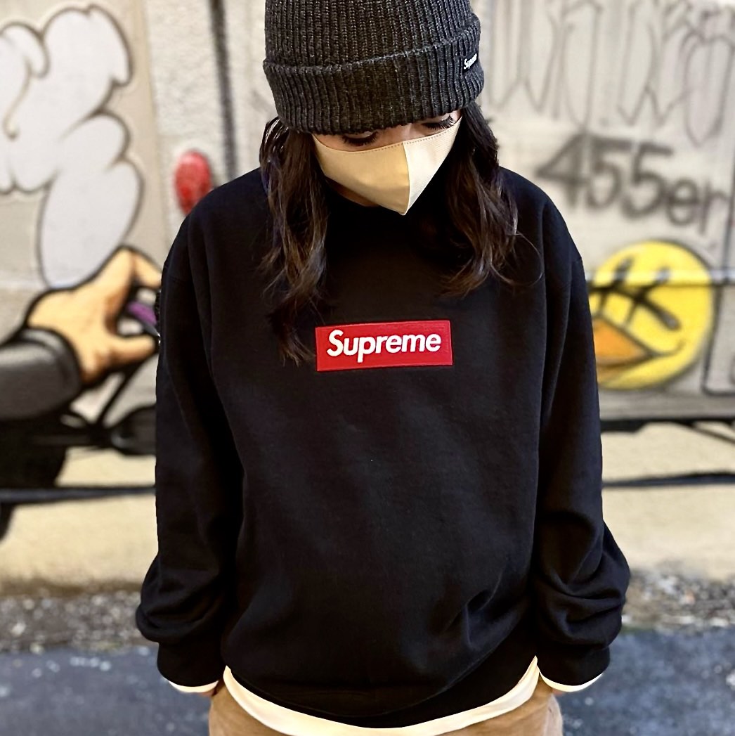 せにょ様専用Supreme Box Logo Crewneck supreme Box Logo Crewneck