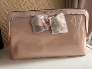 （分類：）位於 。 由 prettyshops 提交（商品編號 1202593085，圖片 1）。簡介： 。
