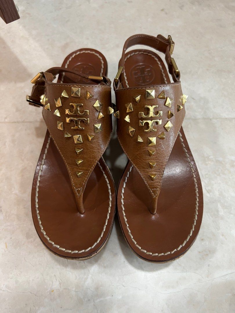 Tory Burch Wedge platform sandals in Tan with gold hardware, Luxury,  Sneakers u0026 Footwear on Carousell