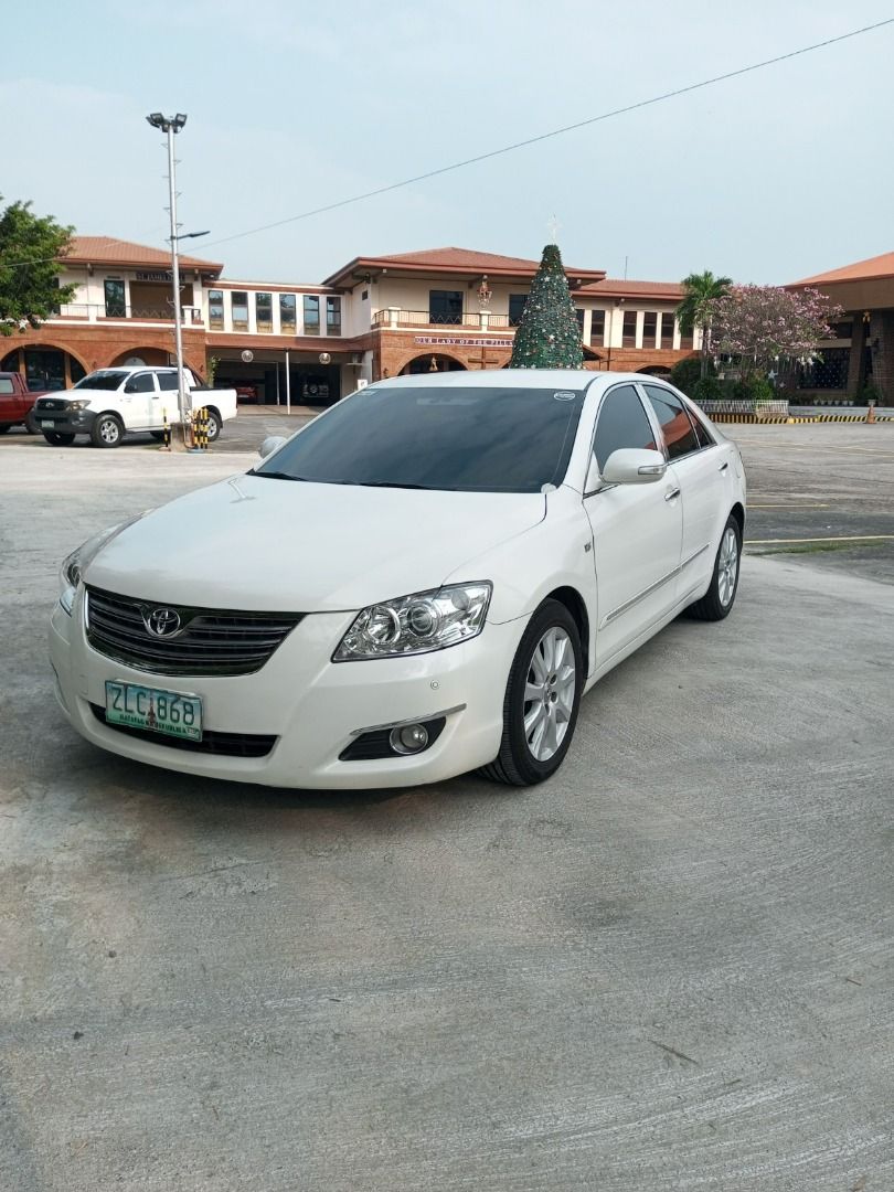 Toyota Camry 3.5 Q V6 Auto, Cars for Sale, Used Cars on Carousell