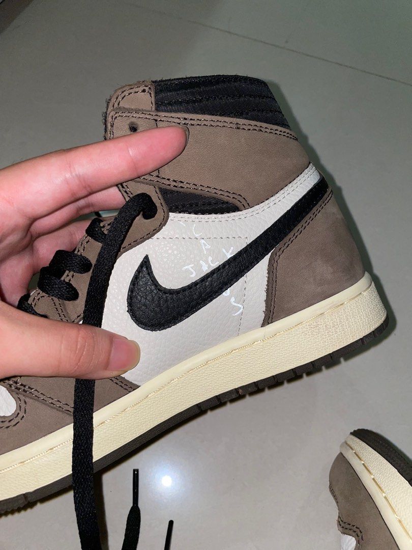 aj1 travis scott high