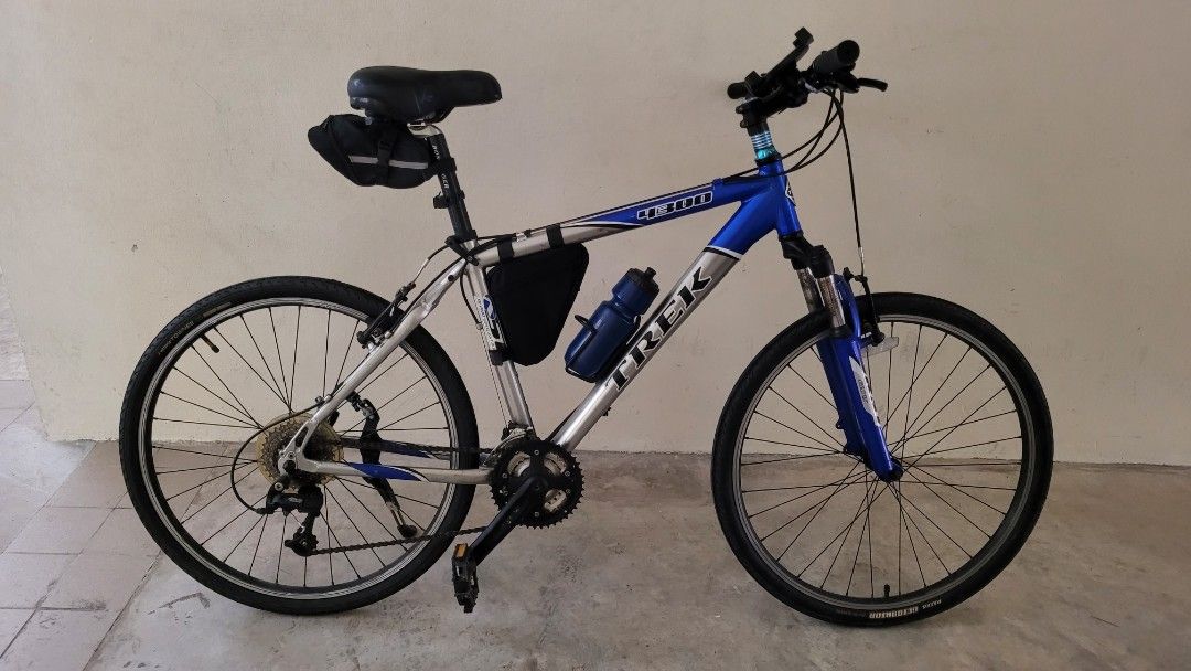 Trek 4300 sl mountain hotsell bike