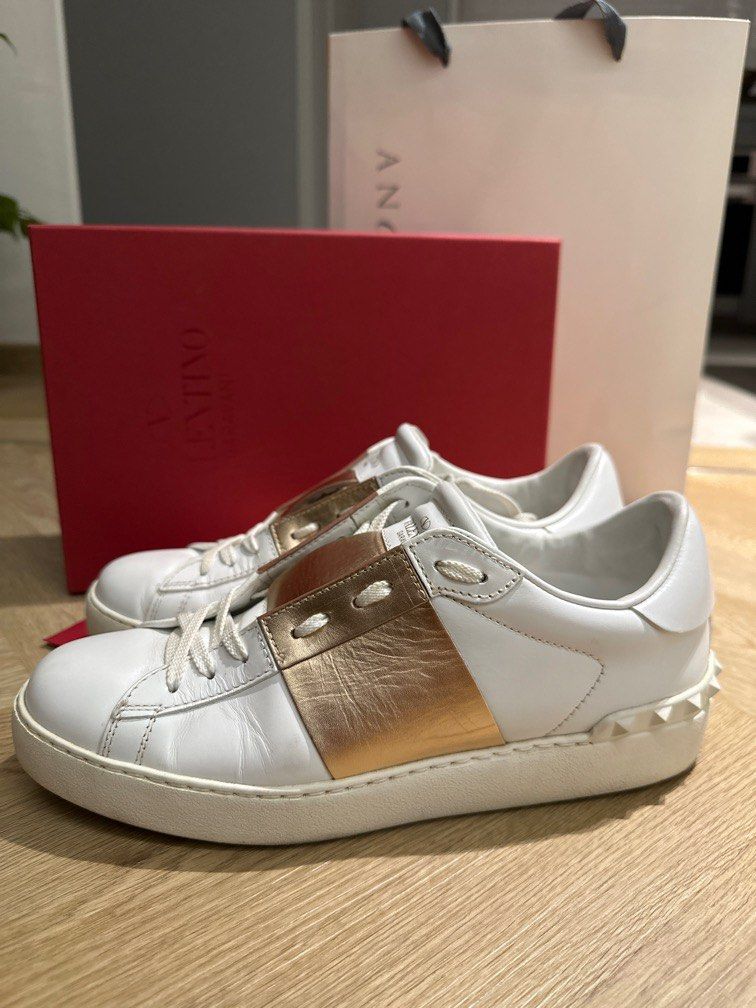 Valentino Garavani Sneakers Rose Gold, Luxury, Sneakers