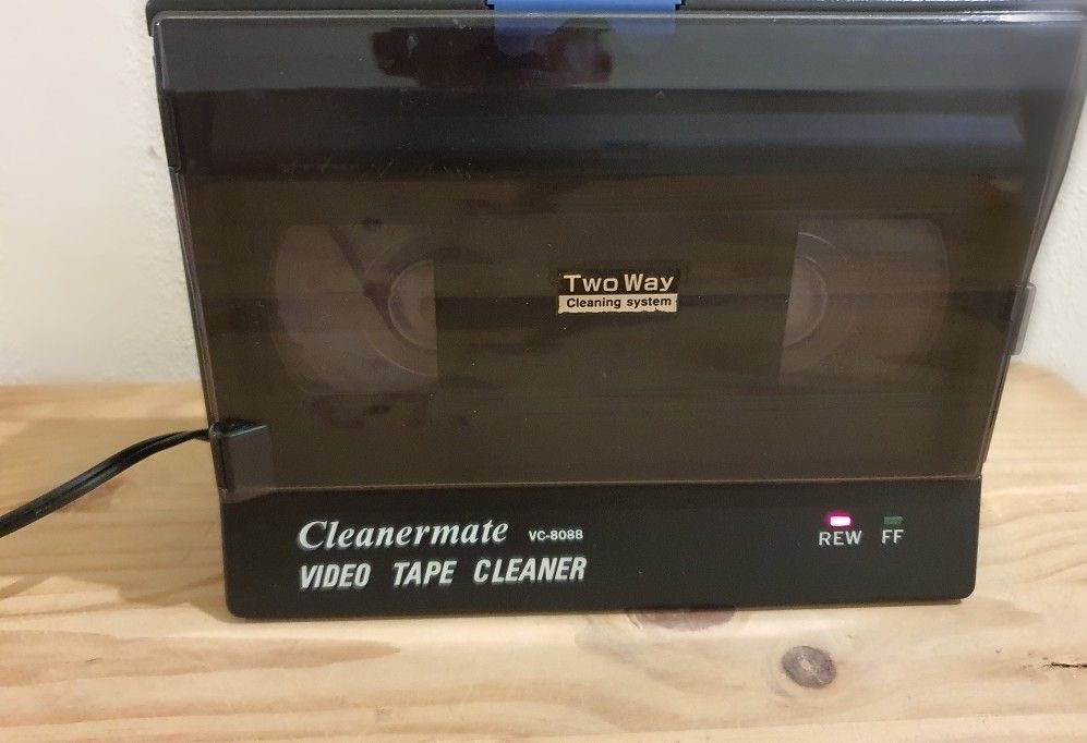 VHS tape cleaner + cleaning tapes+ 5 VHS tapes, Hobbies & Toys