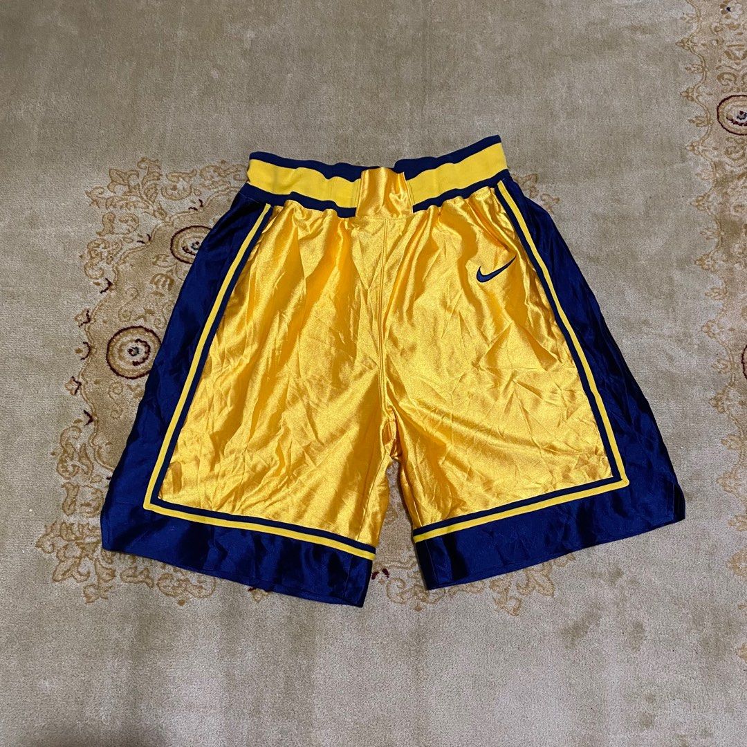 Old time basketball shorts deals