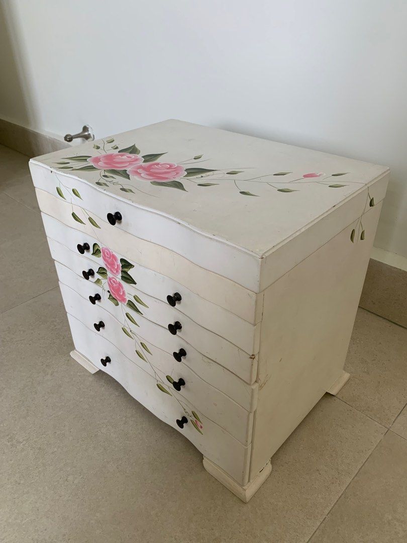 Vintage jewellery box, Furniture & Home Living, Home Decor, Vases