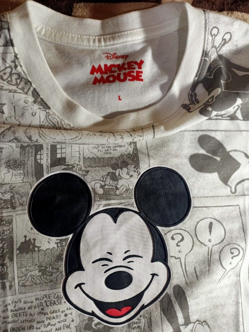 White Mickey Mouse TShirt (Category: Shirts) located in Cainta. Submitted by aldeez (Listing ID 1202693368, Image 1). Description: Brand New natanggal lang Ang price tag.