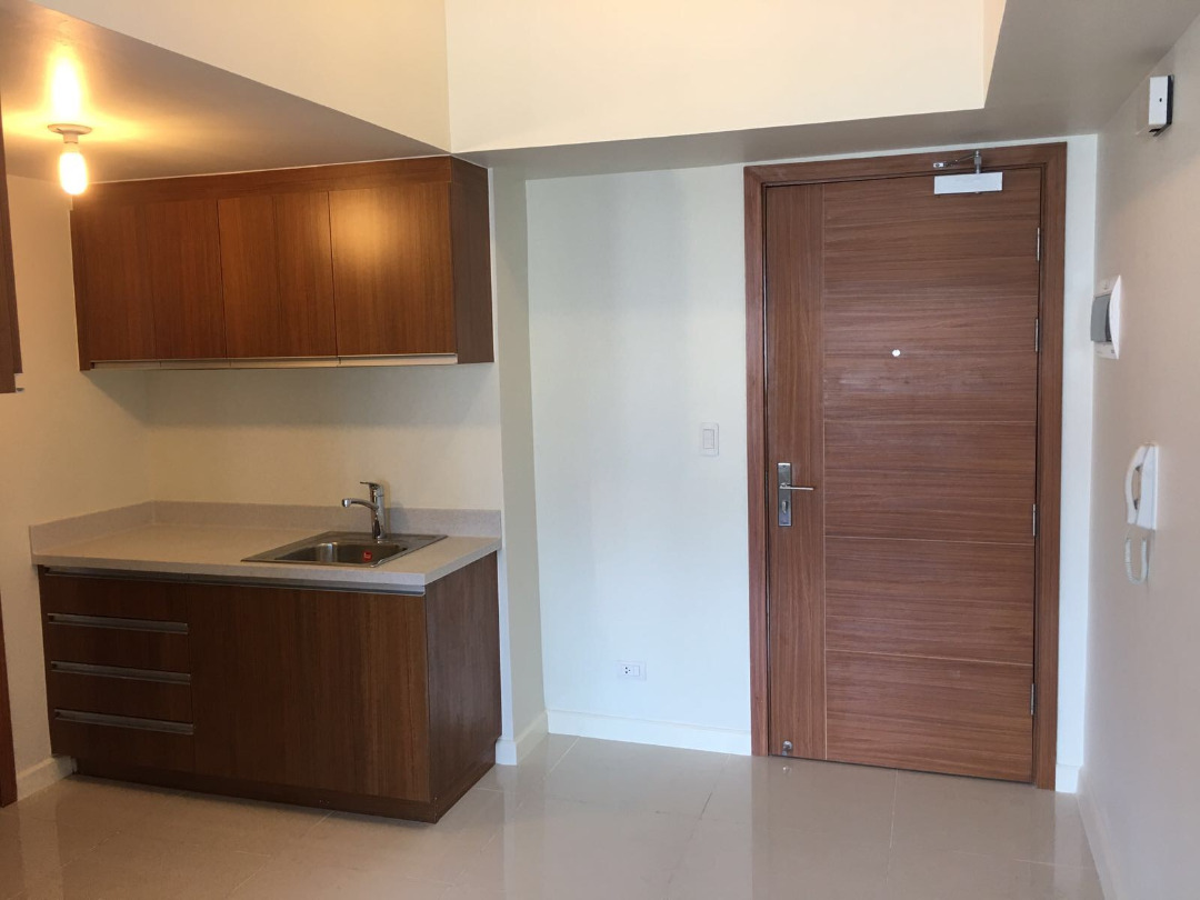1BR SOHO in Eton Tower Makati for Rent, Property, Rentals, Apartments