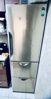 （分類：）位於 。 由 emmamaack 提交（商品編號 1202894354，圖片 1）。簡介： 。
