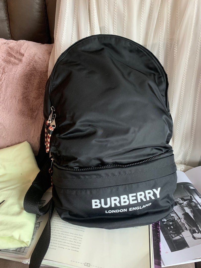 Burberry convertible best sale bum bag