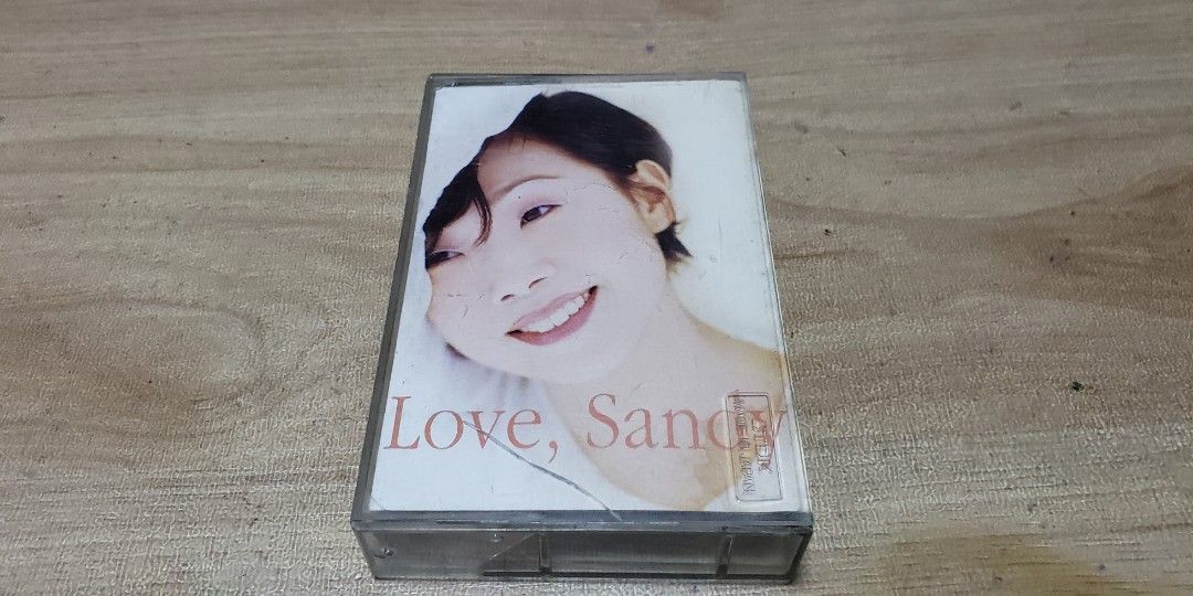 早期版絕版收藏卡式帶 林憶蓮LOVE SANDY 95年 出版正版舊版盒帶, 興趣 