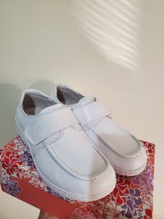 由 oltik_designer (刊登 ID 1202861789，圖片 1) 提交，位於 的 (類別：)，說明：。