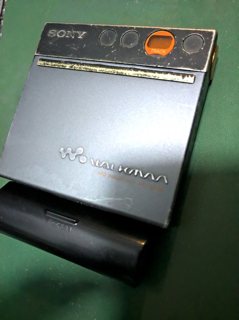 日製Sony Portable MD Player MZ – E800 MDLP, 音響器材, 音樂播放裝置