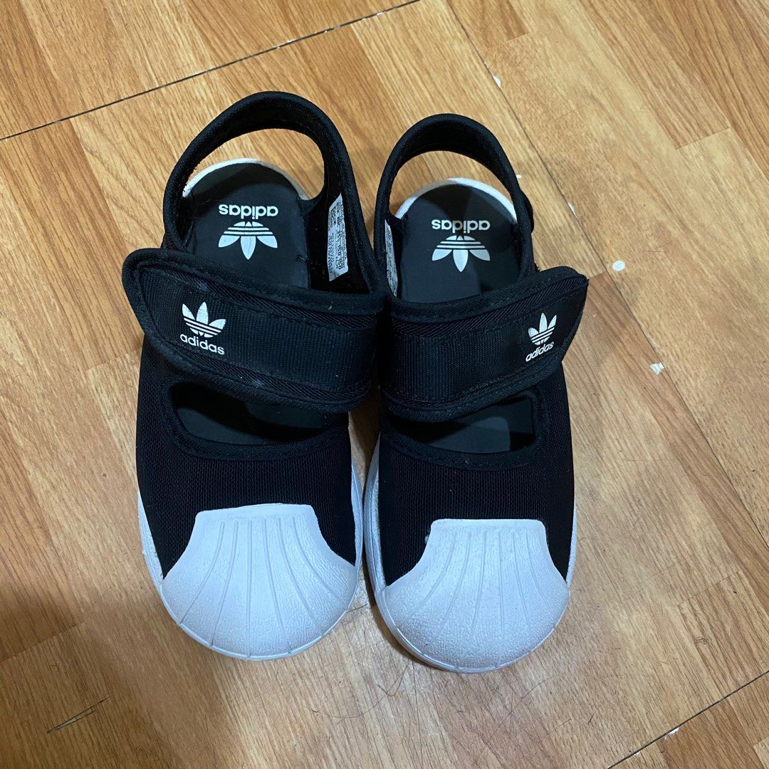 Adidas 360 outlet superstar sandals