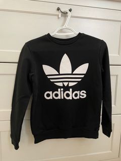 Adidas Sweatshirt Kids size 11-12Y