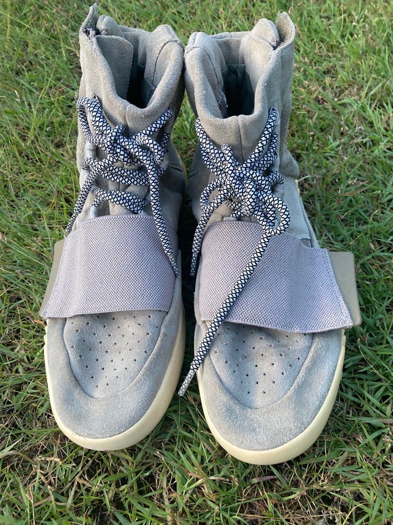 Adidas yeezy saiz 8 zip opti Men s Fashion Footwear