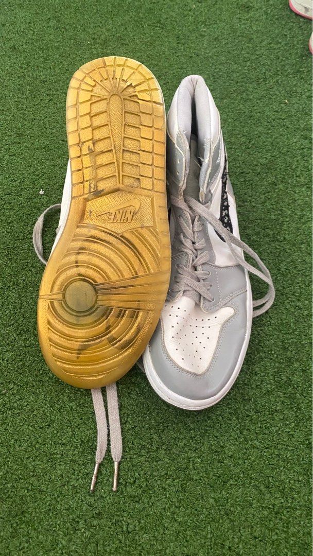 AIR DIOR MIAMI, Women's Fashion, Footwear, Sneakers on Carousell