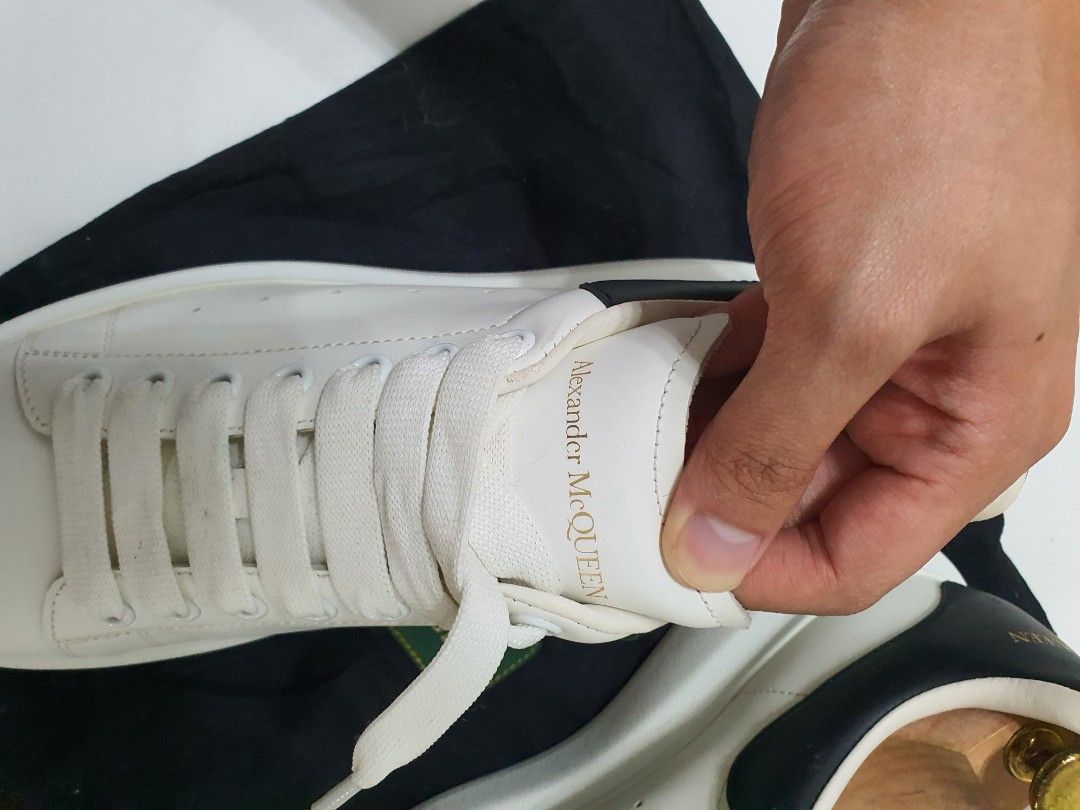 Alexander mcqueen store sneakers size fit
