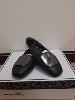 arcorina-黑色平底鞋