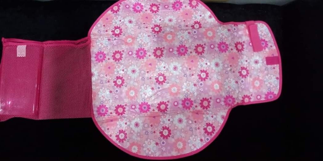 Baby Changing Mat (Category: Changing Mats & Accessories) located in Cainta. Submitted by s_g22 (Listing ID 1202793195, Image 3). Description: First Years Changing Mat Brand new.