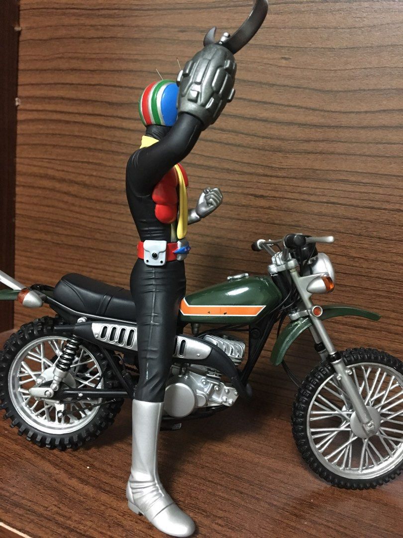 B-Club 1/12 幪面超人怪金剛Riderman & Riderman Machine 電單車