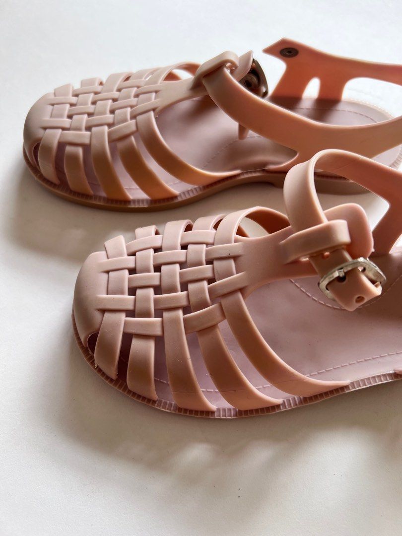 Kids Beach Jelly Sandals, Babies & Kids, Babies & Kids Fashion on Carousell