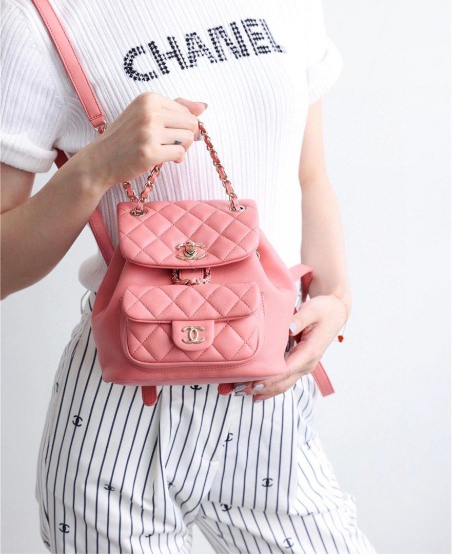 Duma patent leather backpack Chanel Pink in Patent leather - 28090446