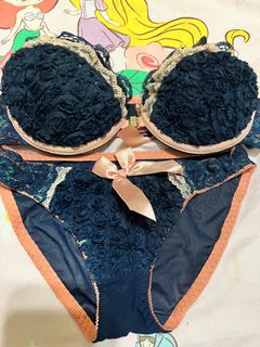 (Category: ) located in . Submitted by esclados (Listing ID 1202855648, Image 1). Description: .