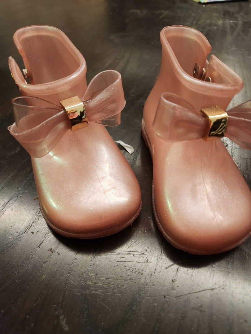 Mini melissa boots sale 2025