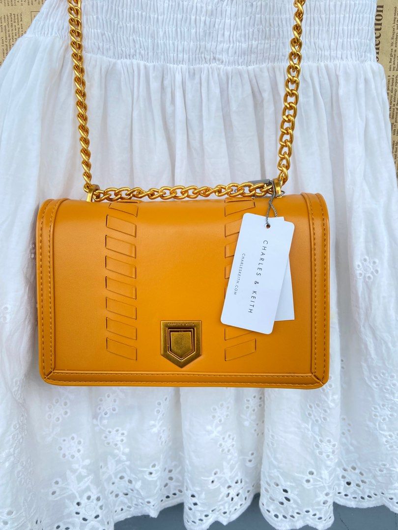 BRAND NEW CHARLES AND KEITH Weave Detail Crossbody Bag