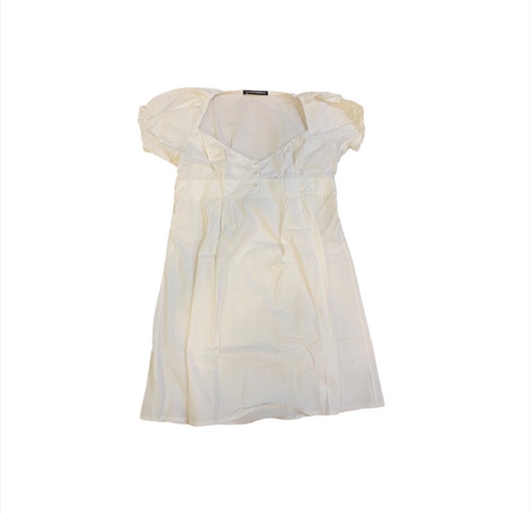 ✧ Brandy Melville Blair Dress in White, Women's Fashion, Dresses & Sets,  Dresses on Carousell