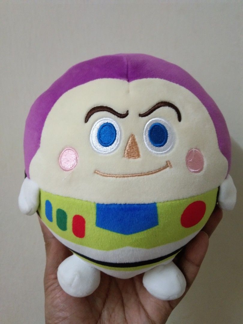 plush buzz light year