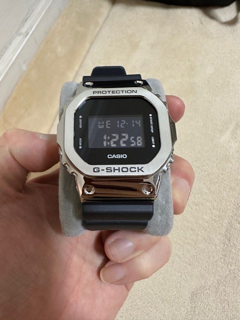 Casio gmw cheap 5600