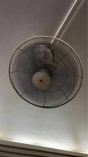 (Category: ) located in . Submitted by y00n30 (Listing ID 1202830715, Image 1). Description: .
