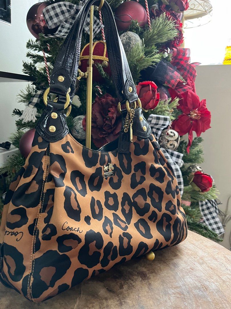 Coach Leopard Wristlet - Costume Baldor