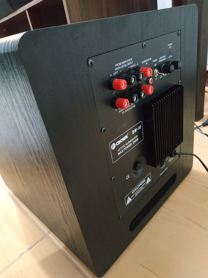 Crown best sale active subwoofer