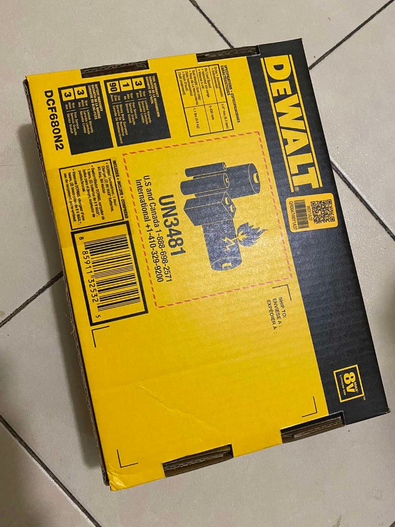 DEWALT 8V MAX Cordless Screwdriver Kit, Gyroscopic, 2 Batteries